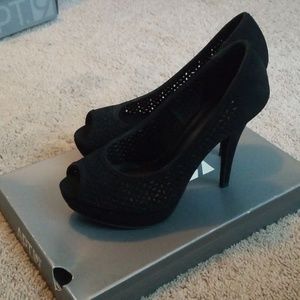 Apt. 9 Black Suede Peep Toe Heels